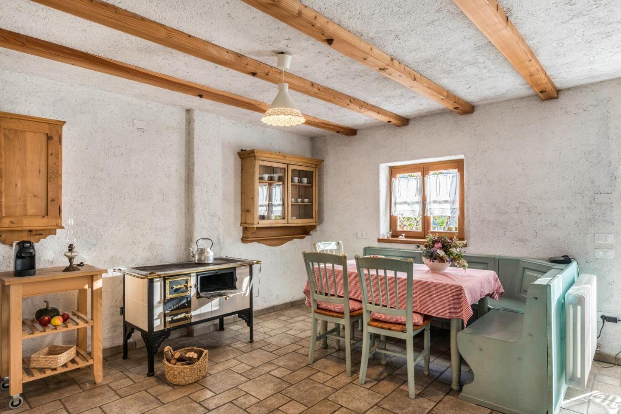 Baita Al Rossat Sant'Orsola Esterno foto