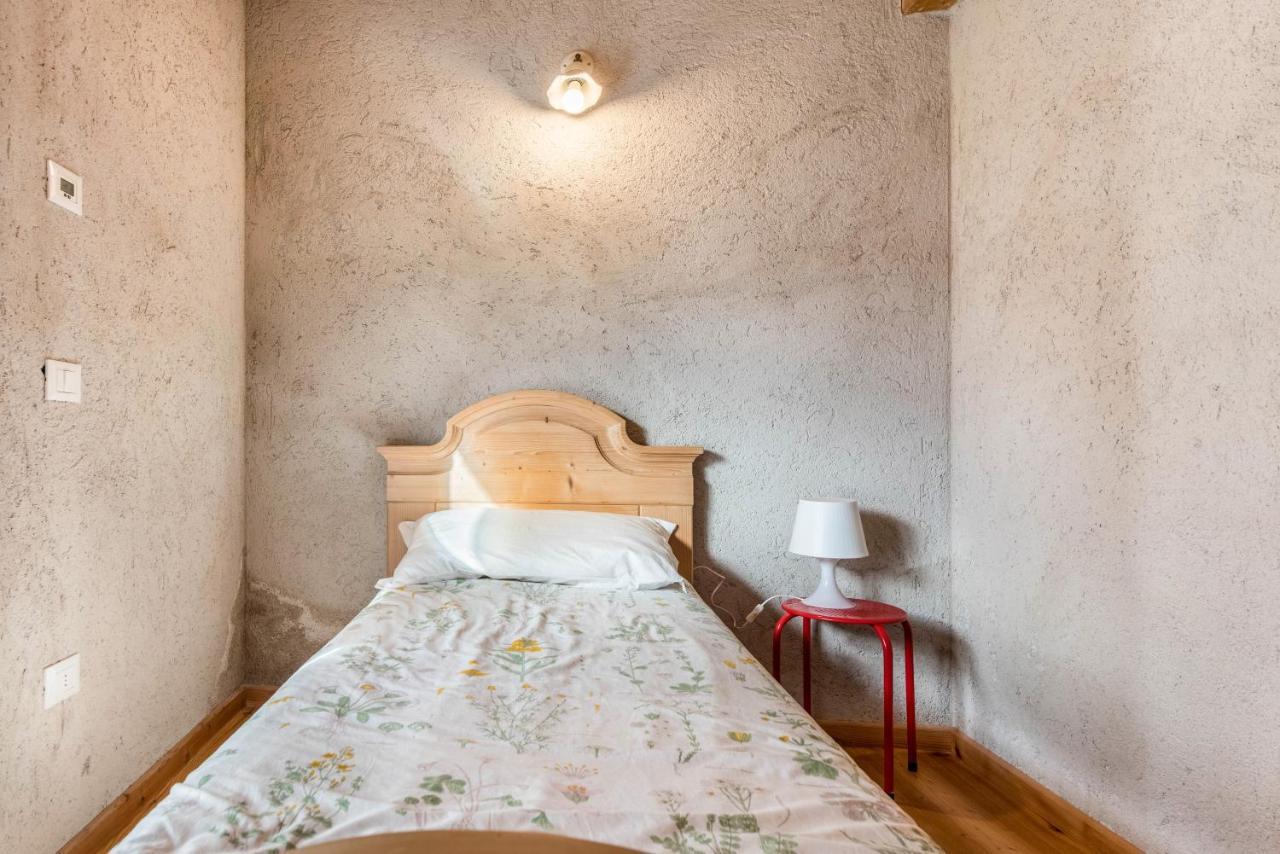Baita Al Rossat Sant'Orsola Esterno foto
